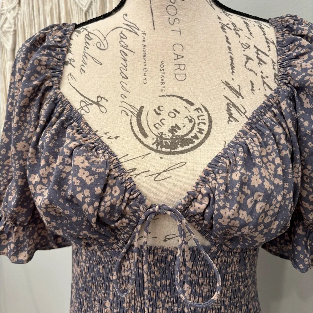 Chic Navy Floral Mini Dress - Picture 2 of 7